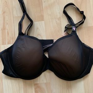 NWT Victoria Secret bra